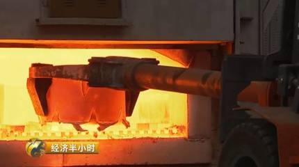 從講臺到國之重器 一位化學(xué)教師的萬噸液壓機報國路